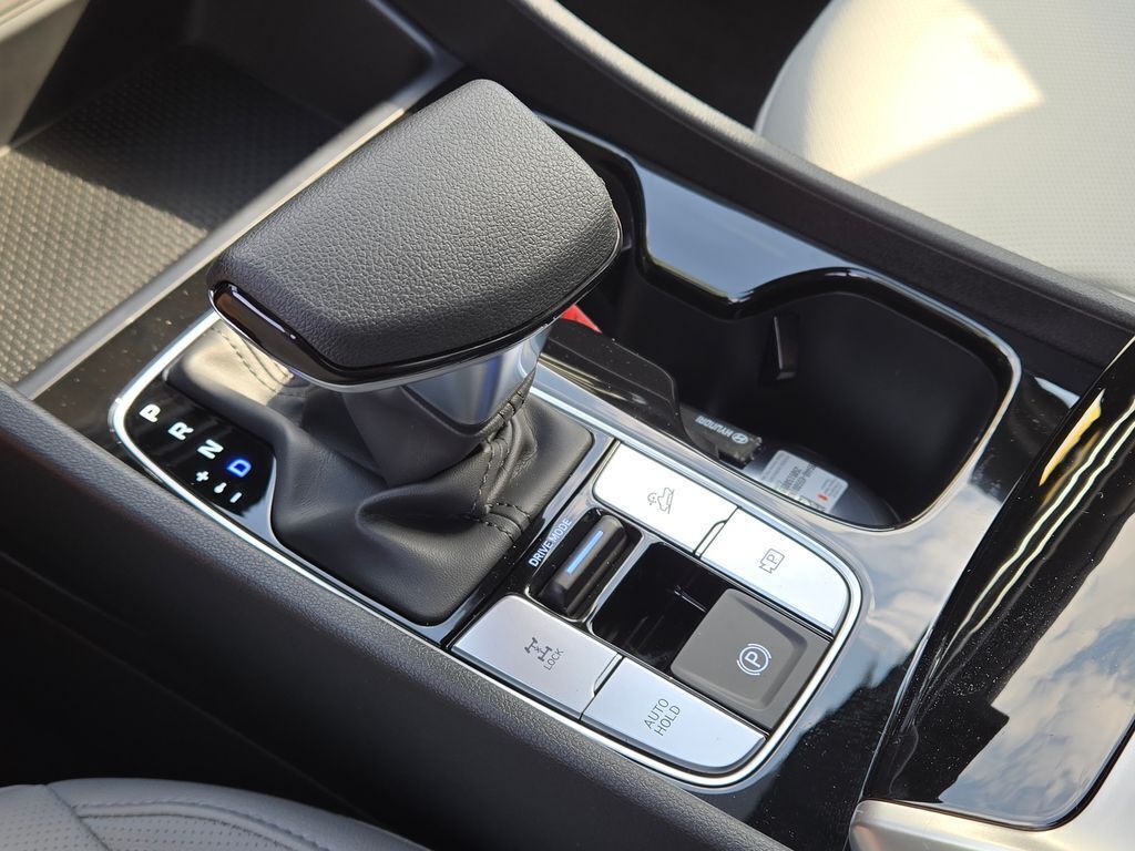 2025 Hyundai Santa Cruz Limited photo 22
