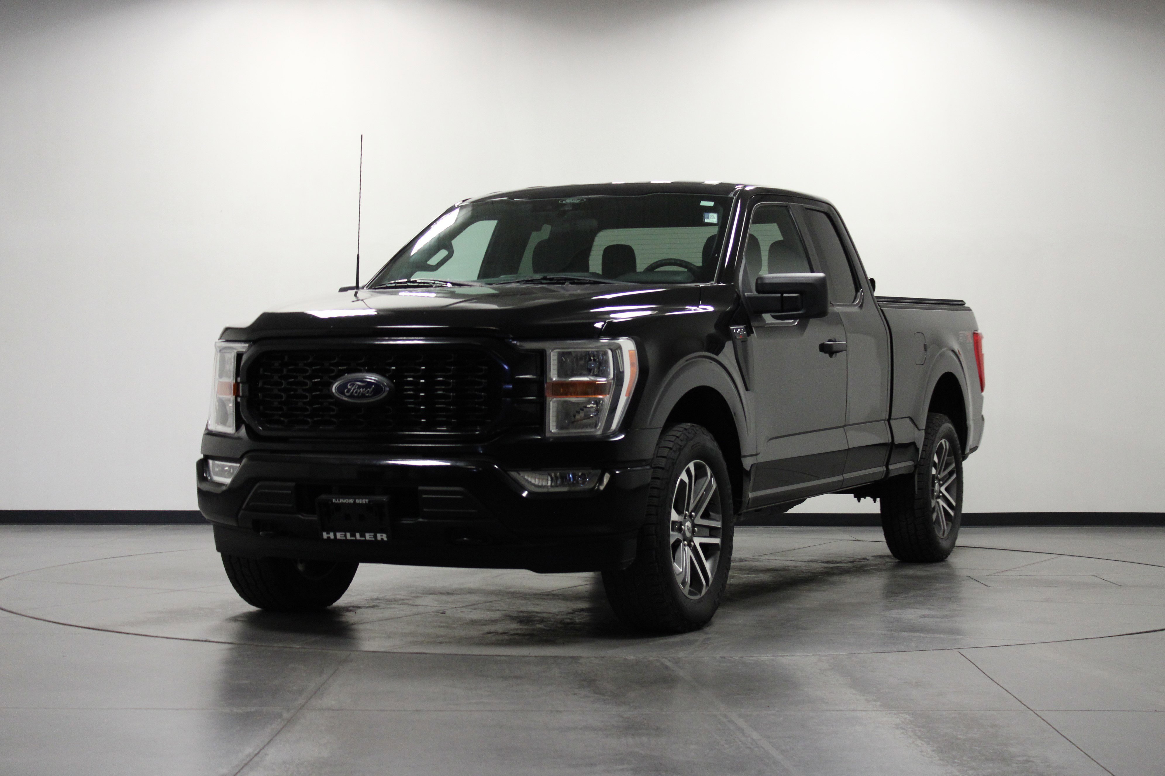 2021 Ford F-150 XL photo 6