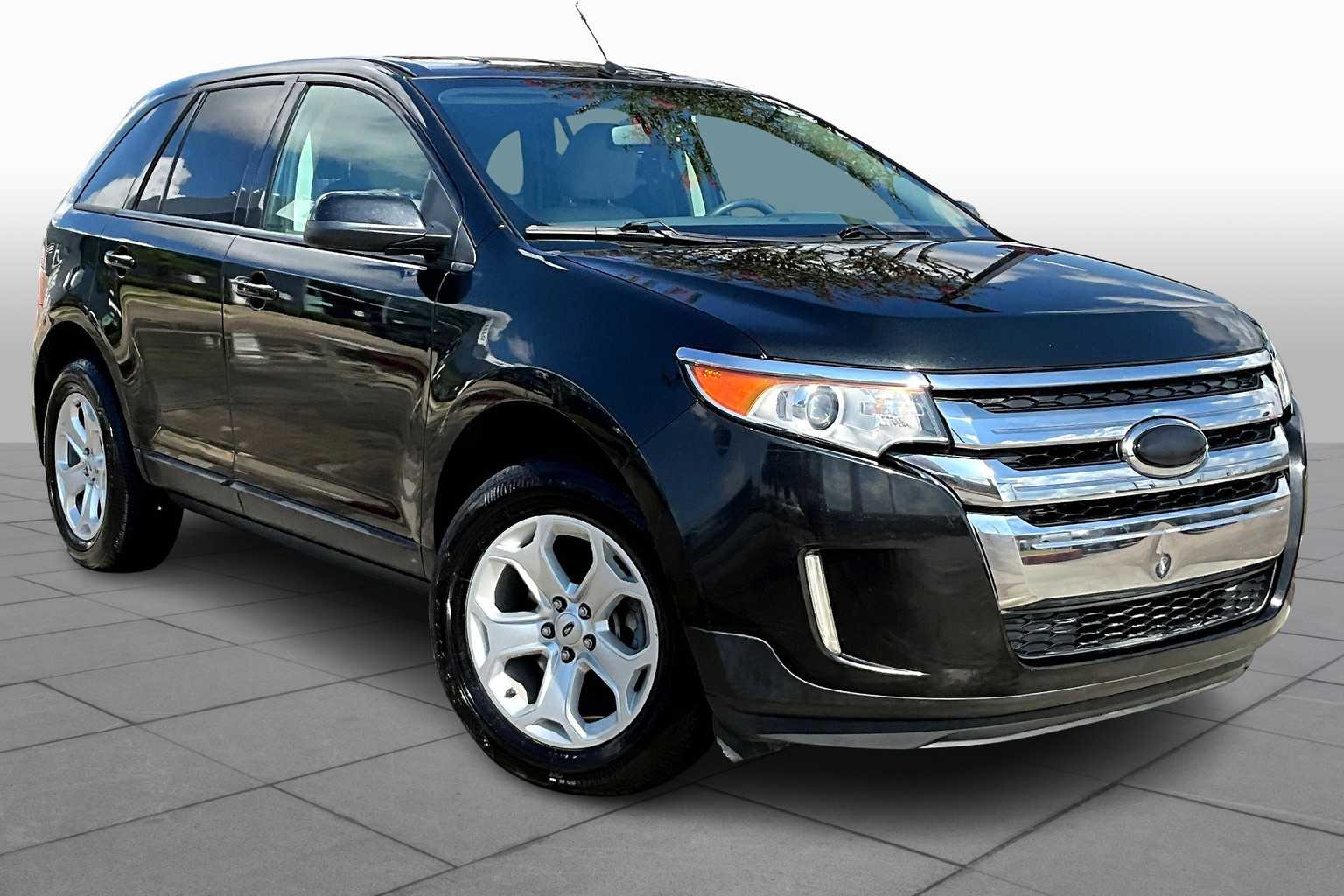 2013 Ford Edge SEL photo 2