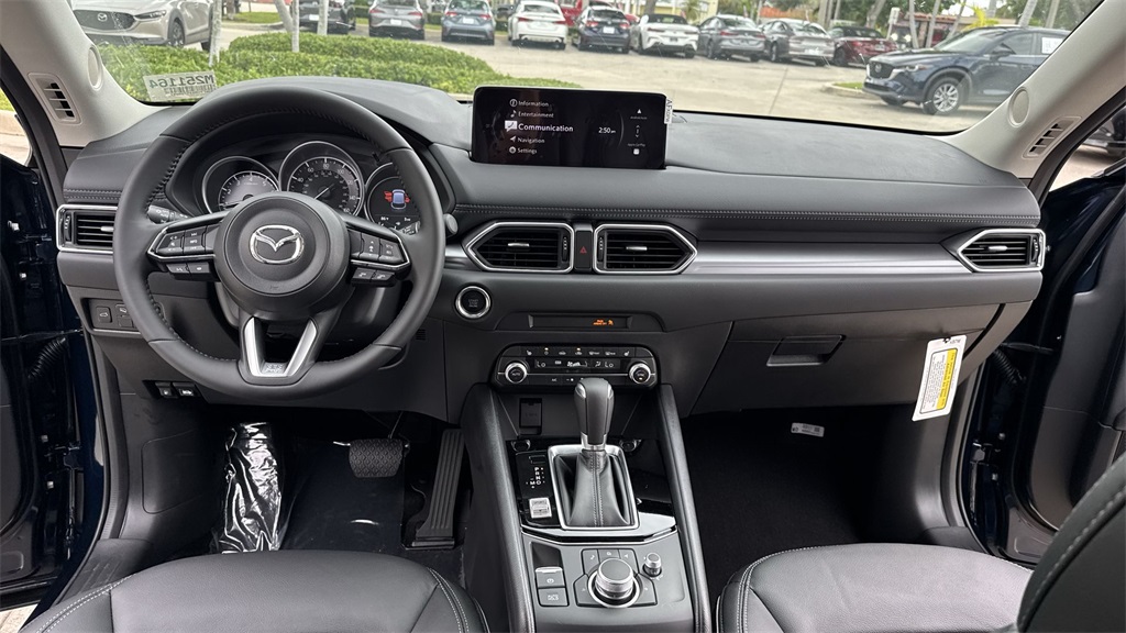 2025 Mazda CX-5 2.5 S Preferred photo 32