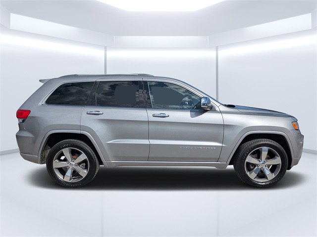 2015 Jeep Grand Cherokee Overland photo 2