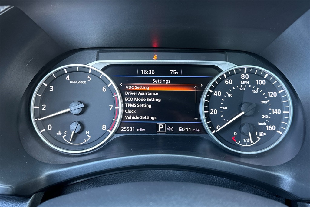 2024 Nissan Sentra SV photo 23