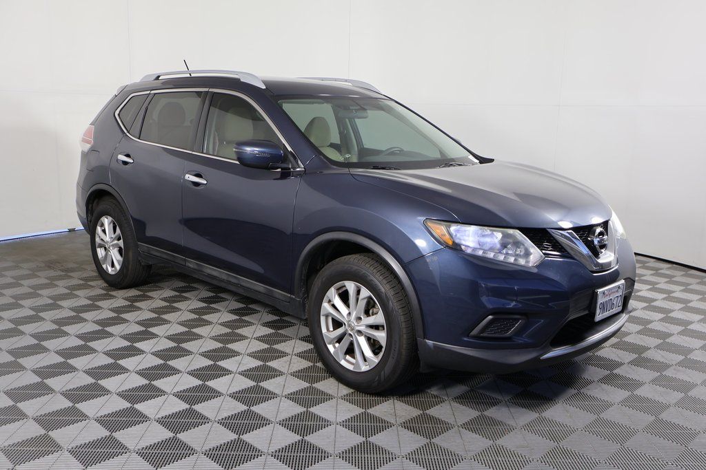 Used 2016 Nissan Rogue SV with VIN 5N1AT2MT2GC859106 for sale in Escondido, CA