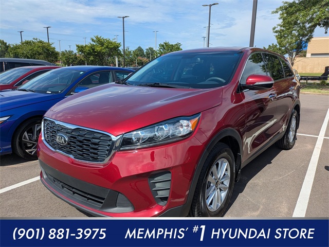 Used 2019 Red Kia LX image 1