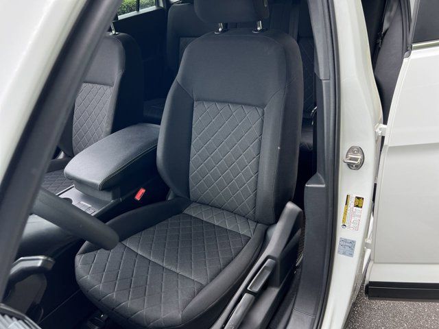 2020 Volkswagen Atlas Cross Sport photo 3
