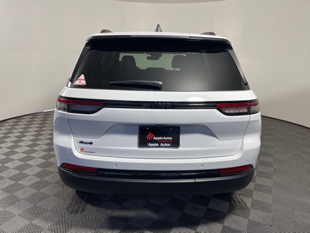2025 Jeep Grand Cherokee Altitude X photo 5