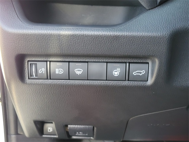 2022 Toyota RAV4 Prime XSE photo 25