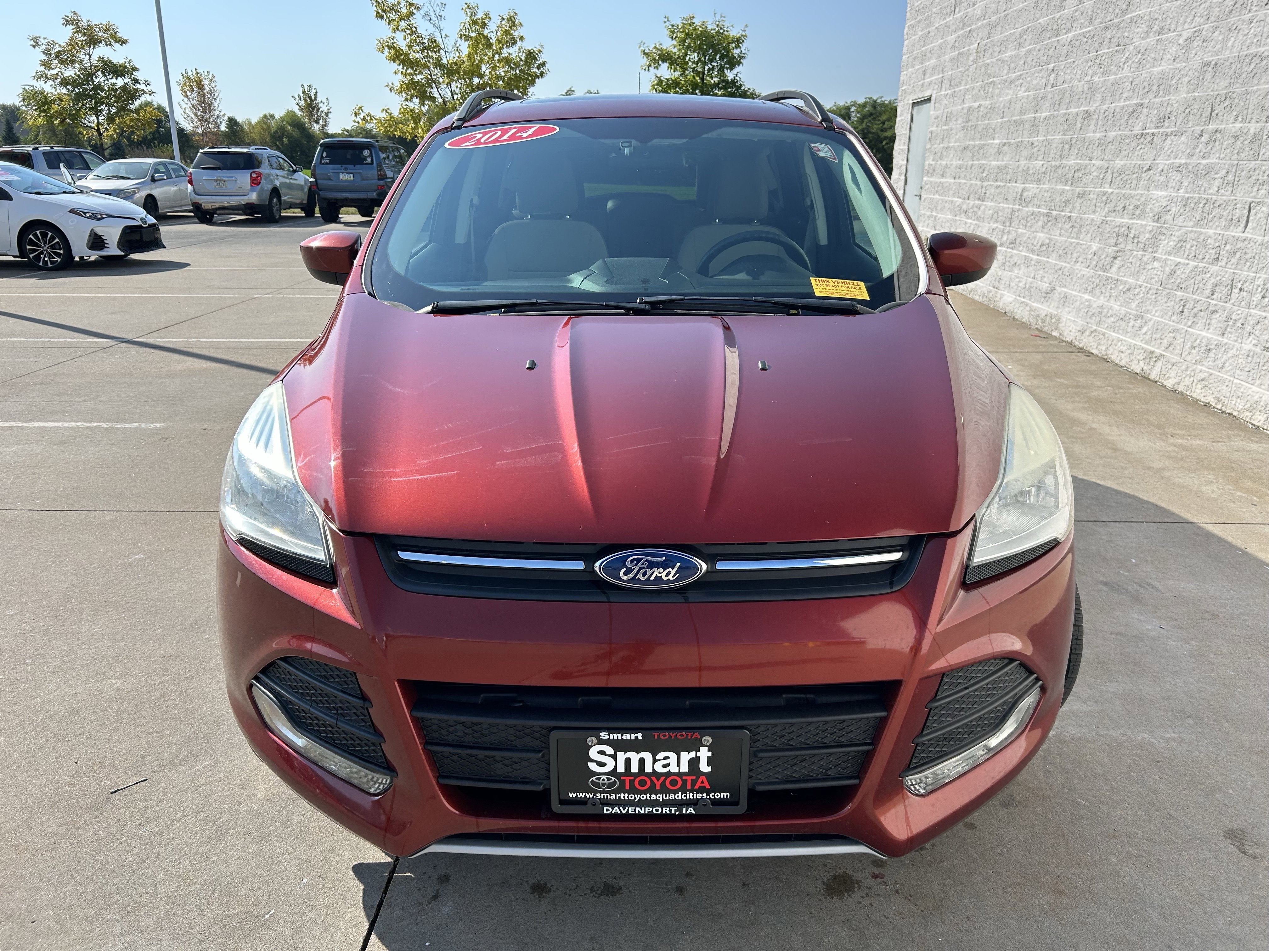 Used 2014 Ford Escape SE with VIN 1FMCU9G91EUC98533 for sale in Davenport, IA