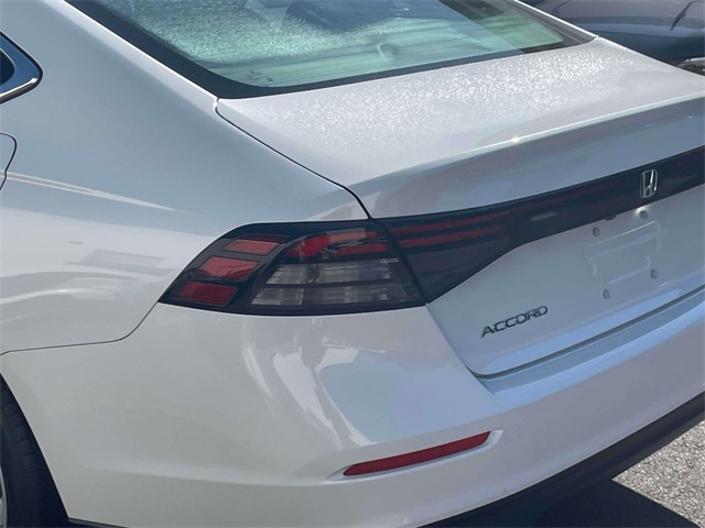 2025 Honda Accord LX photo 9
