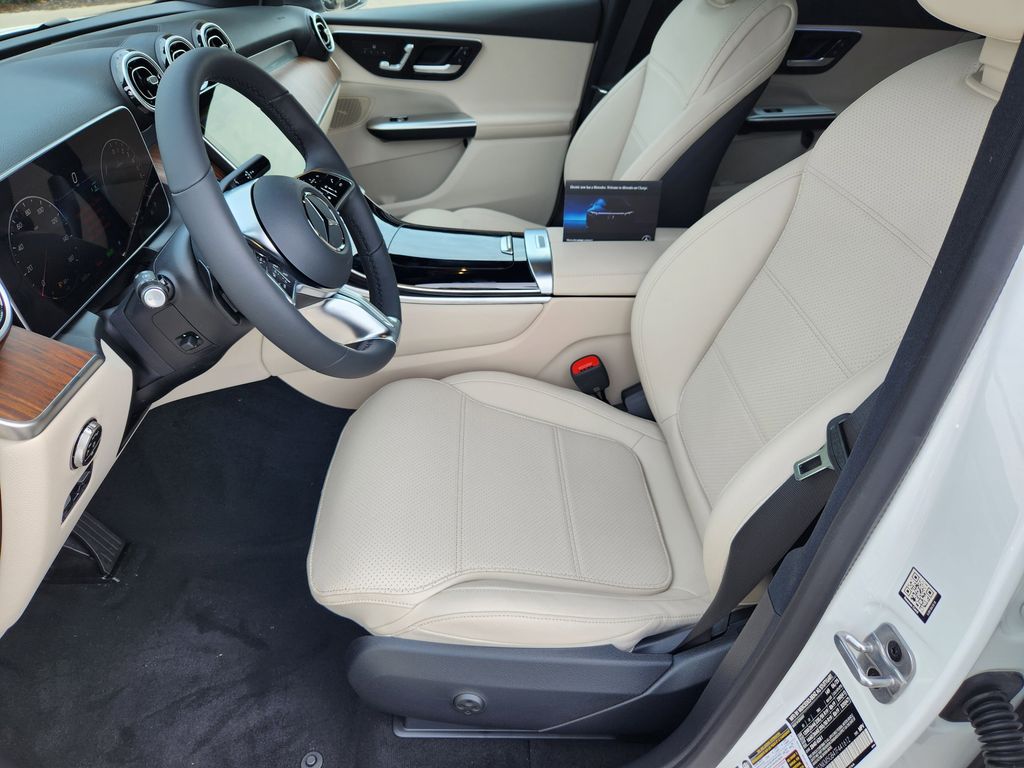 2026 Mercedes Benz GLC 350e 4MATIC photo 12