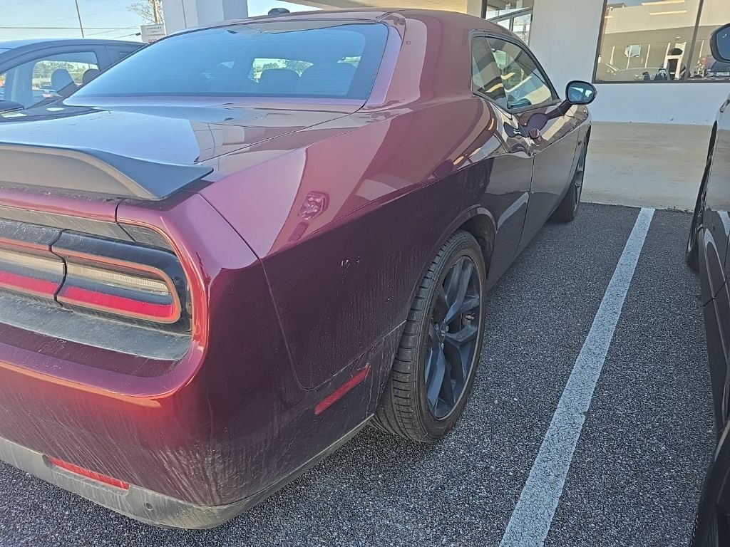 2023 Dodge Challenger R/T photo 4