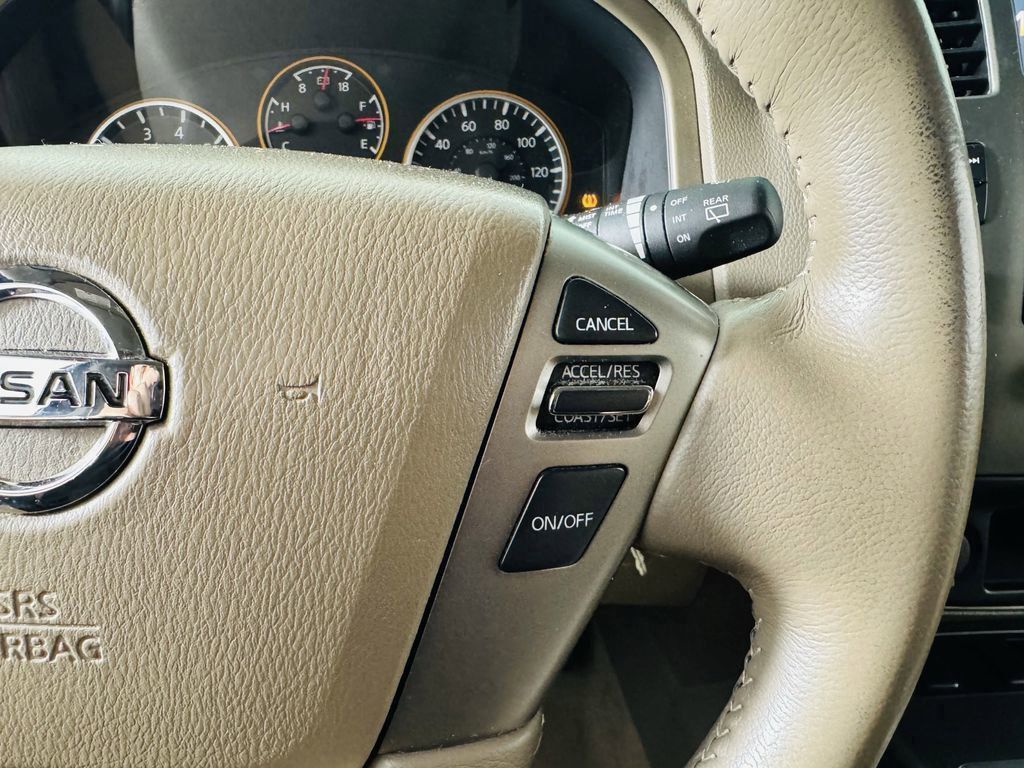 Used 2014 White Nissan SV image 14