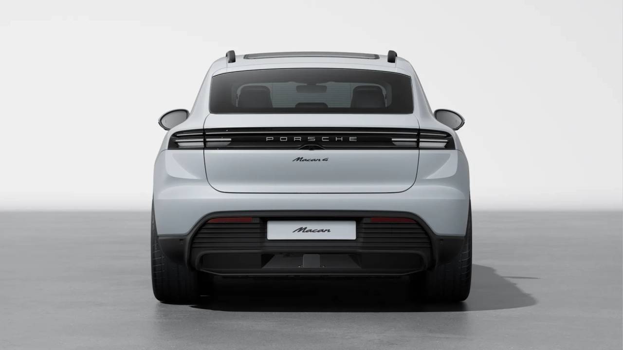 2025 Porsche Macan Electric 4 photo 8