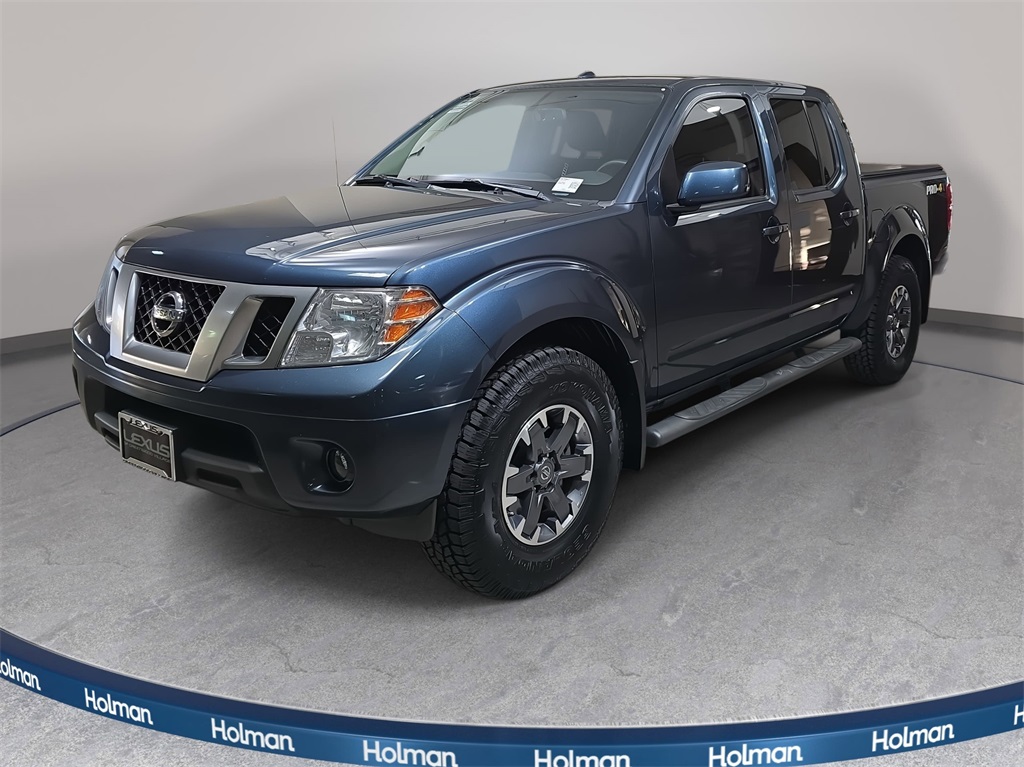 2014 Nissan Frontier PRO-4X's photo
