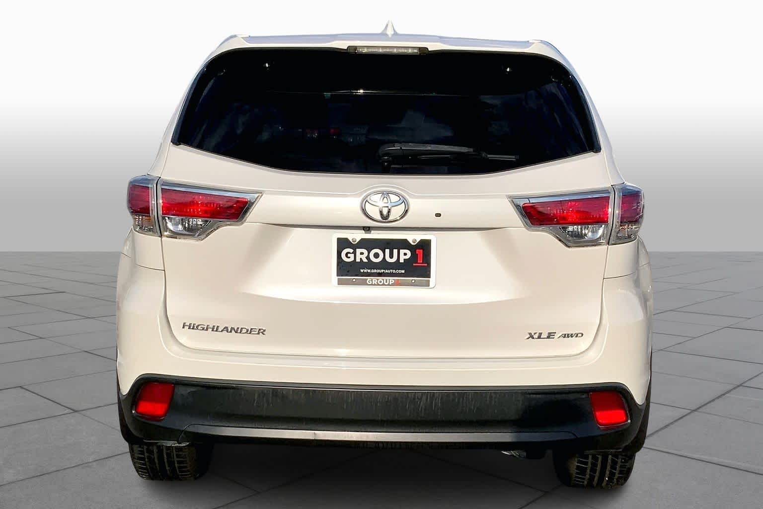 2015 Toyota Highlander Base Hybrid photo 4