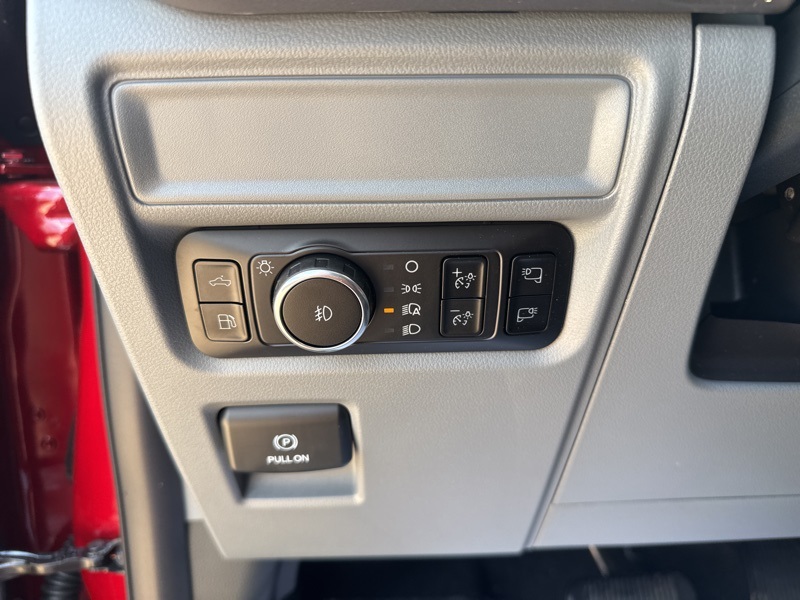 2025 Ford F-150 XLT photo 23