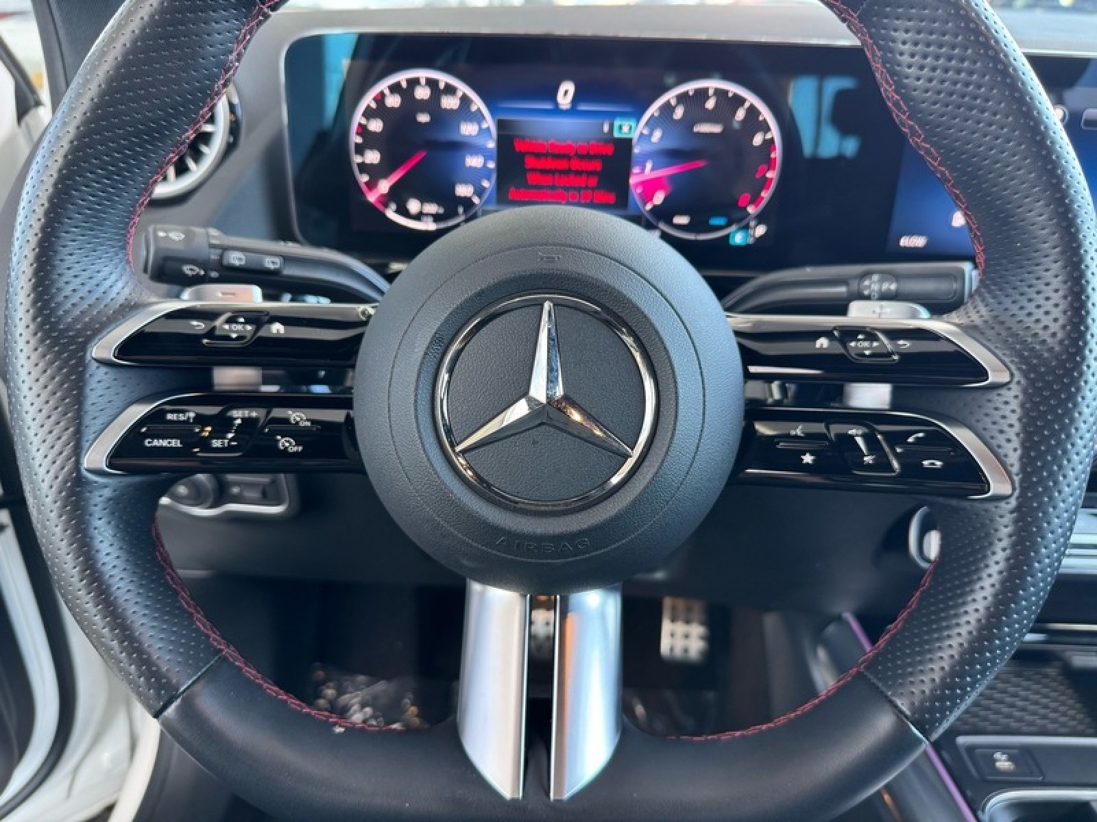 2025 Mercedes Benz GLA 250 photo 27