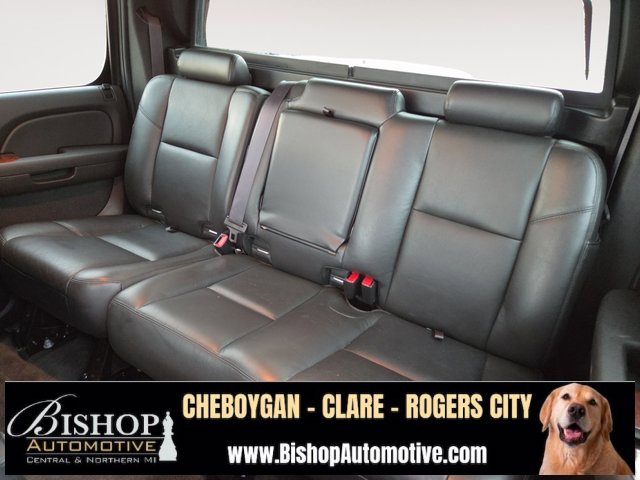 2012 Chevrolet Avalanche LTZ photo 12