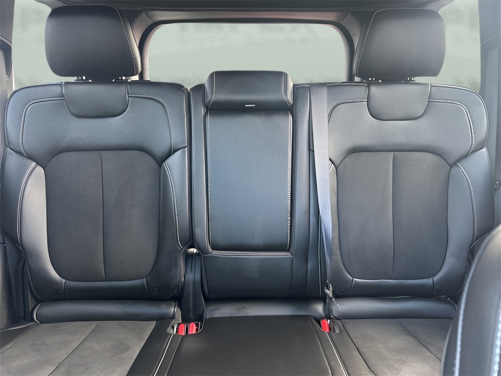 2023 Jeep Grand Cherokee Altitude X photo 12