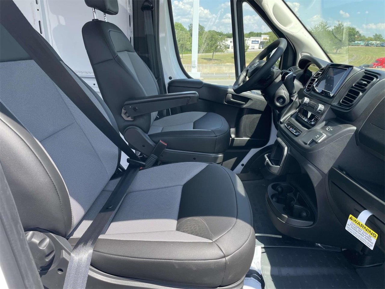 2025 Ram ProMaster 2500 photo 23