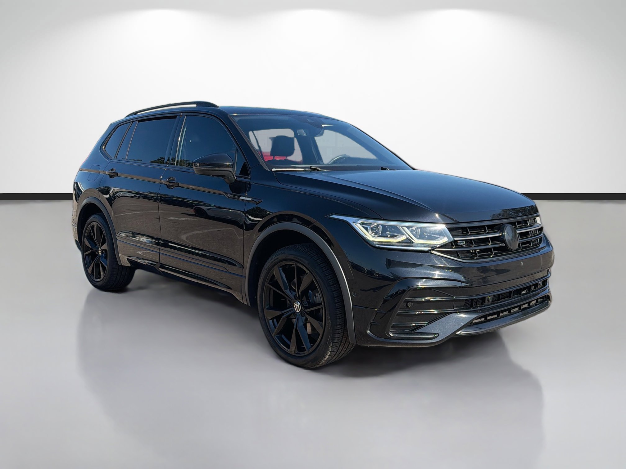 2023 Volkswagen Tiguan SEL R-LINE