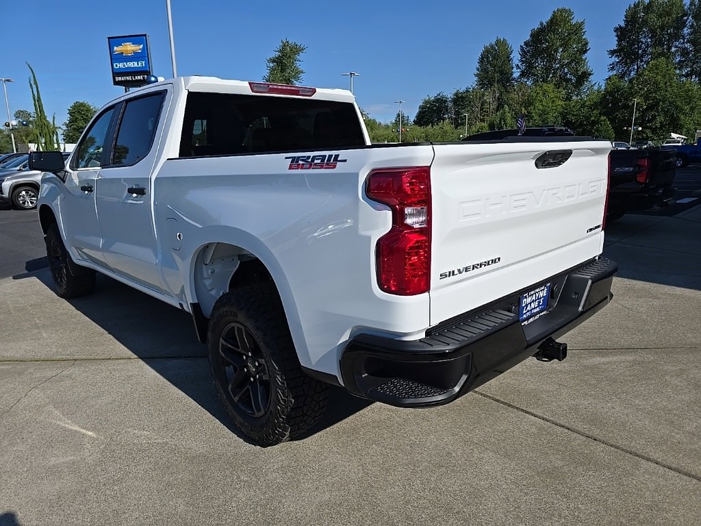 2025 Chevrolet Silverado 1500 Custom Trail Boss photo 3