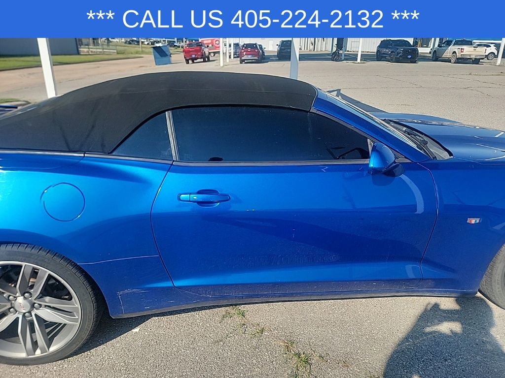 2017 Chevrolet Camaro 2LT photo 21
