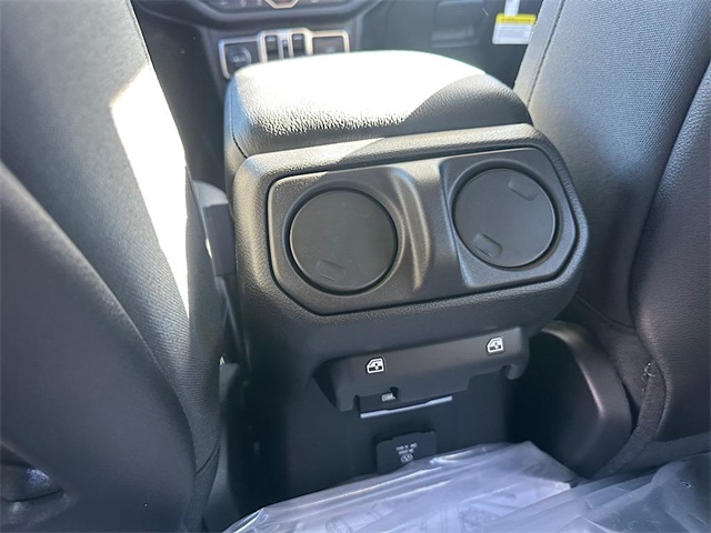 2025 Jeep Gladiator Mojave photo 16