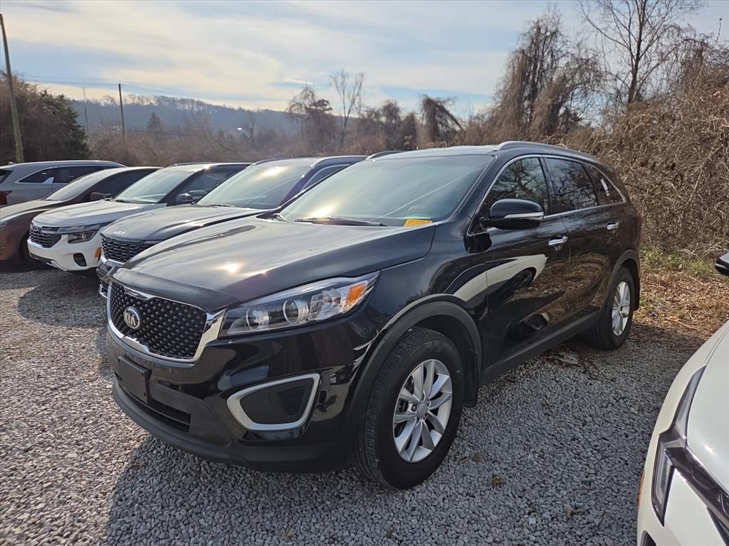 2017 Kia Sorento LX's photo