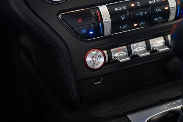 2023 Ford Mustang EcoBoost Premium photo 17