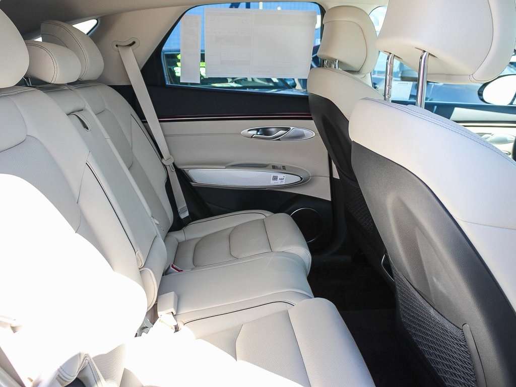 2026 Genesis GV70 2.5T Advanced photo 13