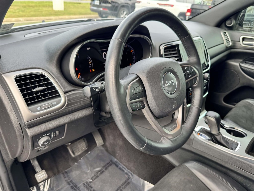 2019 Jeep Grand Cherokee Altitude photo 2