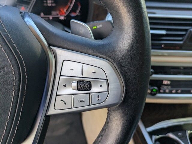 2020 Bmw 750i xDrive Sedan photo 21