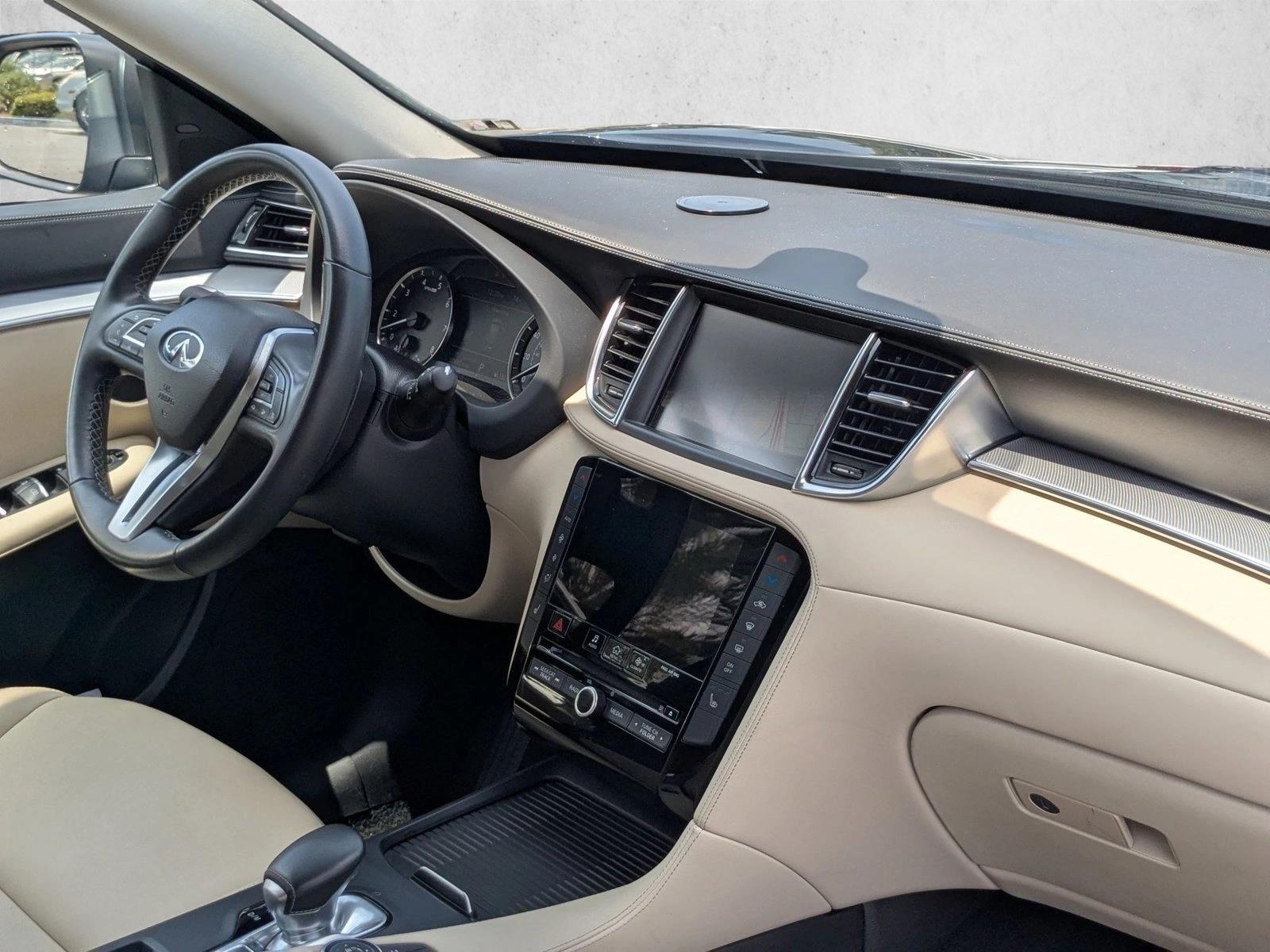2019 Infiniti QX50 Luxe photo 21
