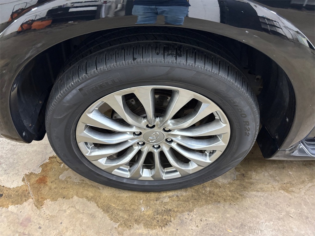2016 Infiniti QX80 Base photo 31