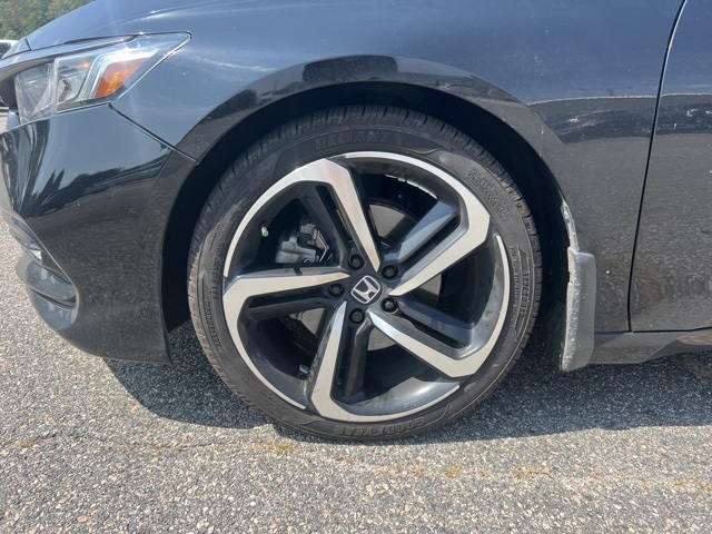 2019 Honda Accord Sport photo 11