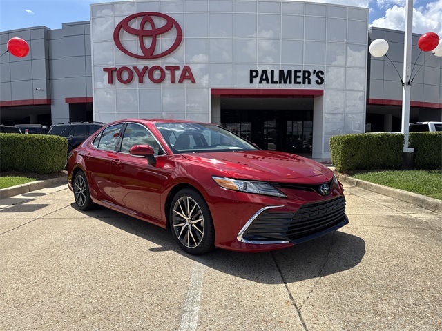 2023 Toyota Camry XLE's photo