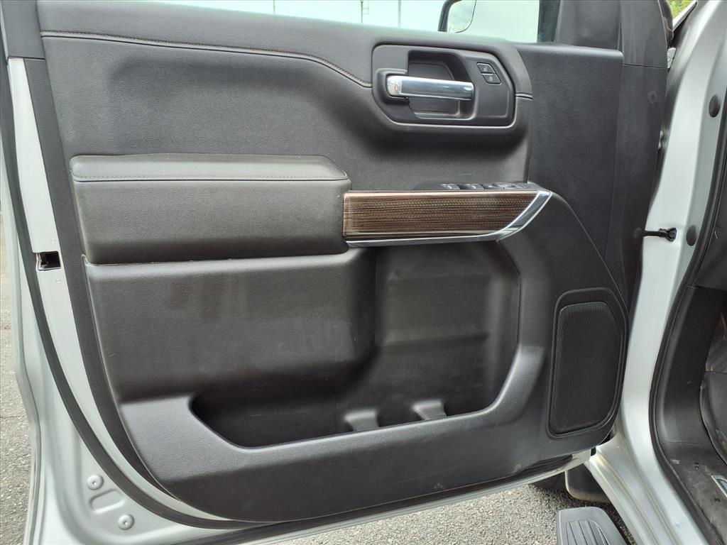 2022 Chevrolet Silverado 1500 RST photo 4