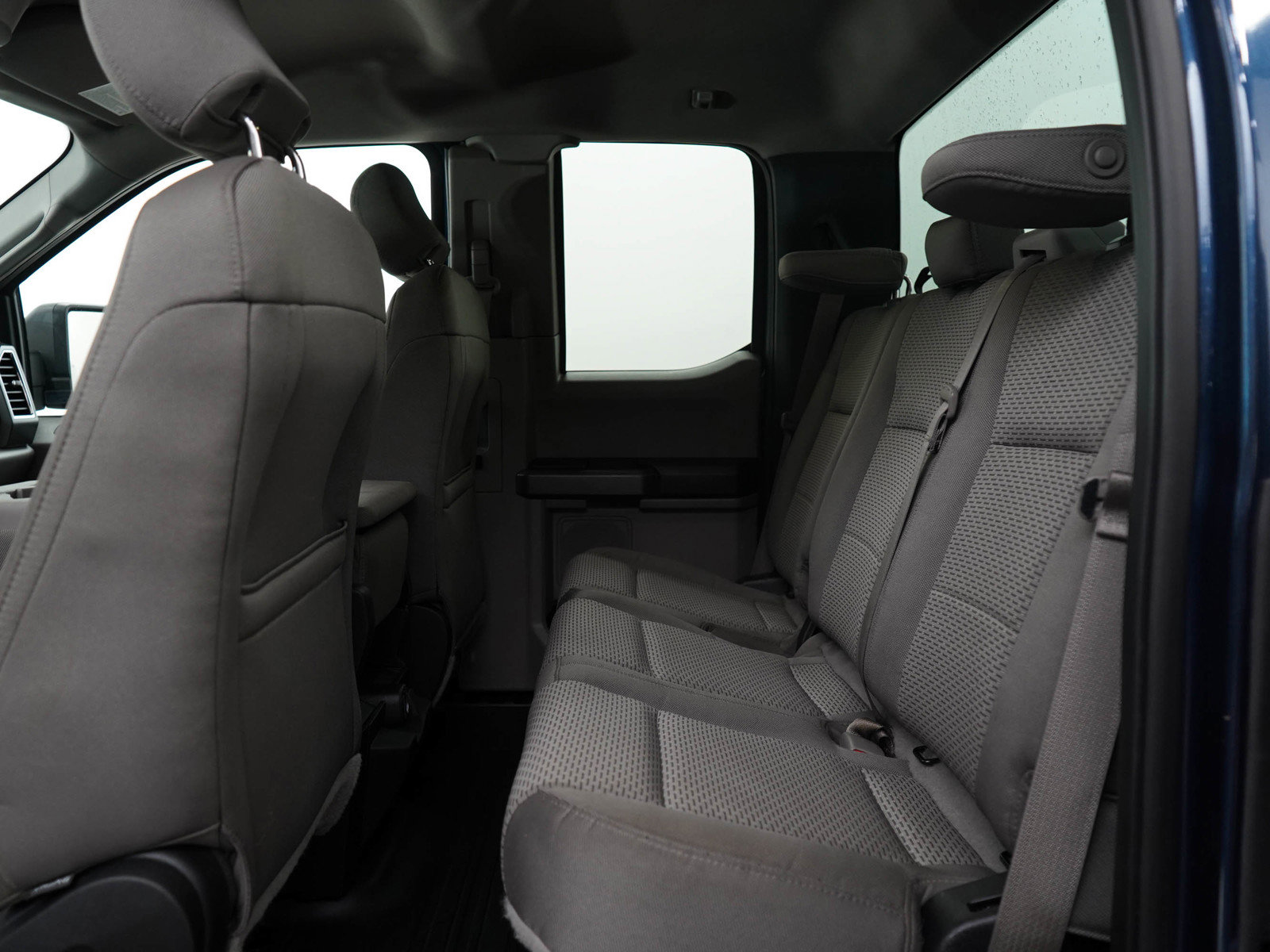 2015 Ford F-150 XLT photo 13