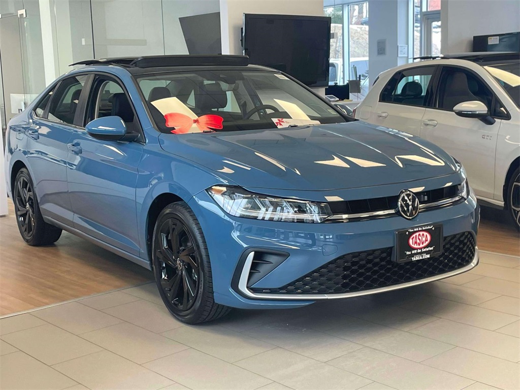 2026 Volkswagen Jetta SE's photo