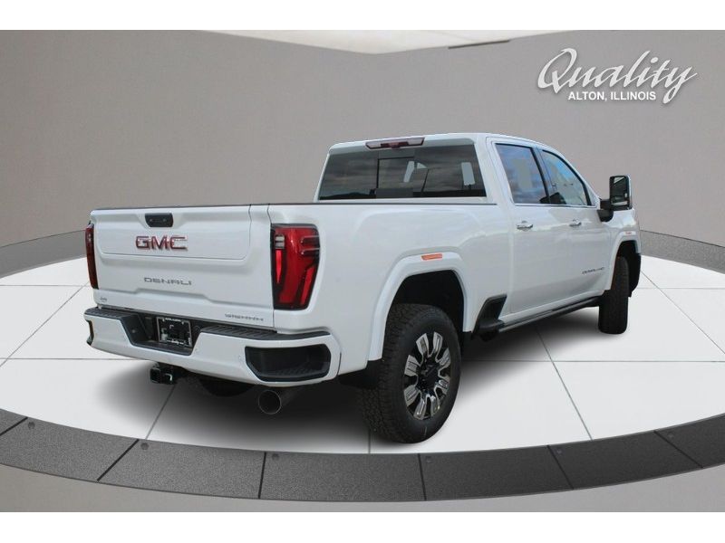 2026 Gmc Sierra 2500 HD Denali photo 4