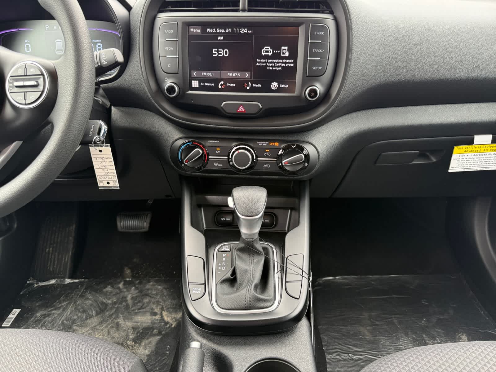 2025 Kia Soul LX photo 10