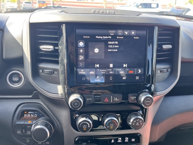 2025 Ram 1500 Tradesman photo 12
