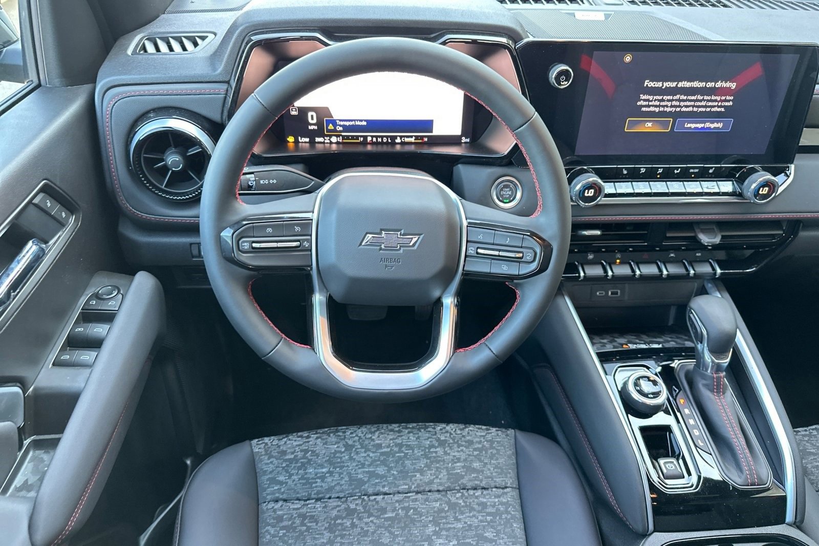 2025 Chevrolet Colorado Z71 photo 16