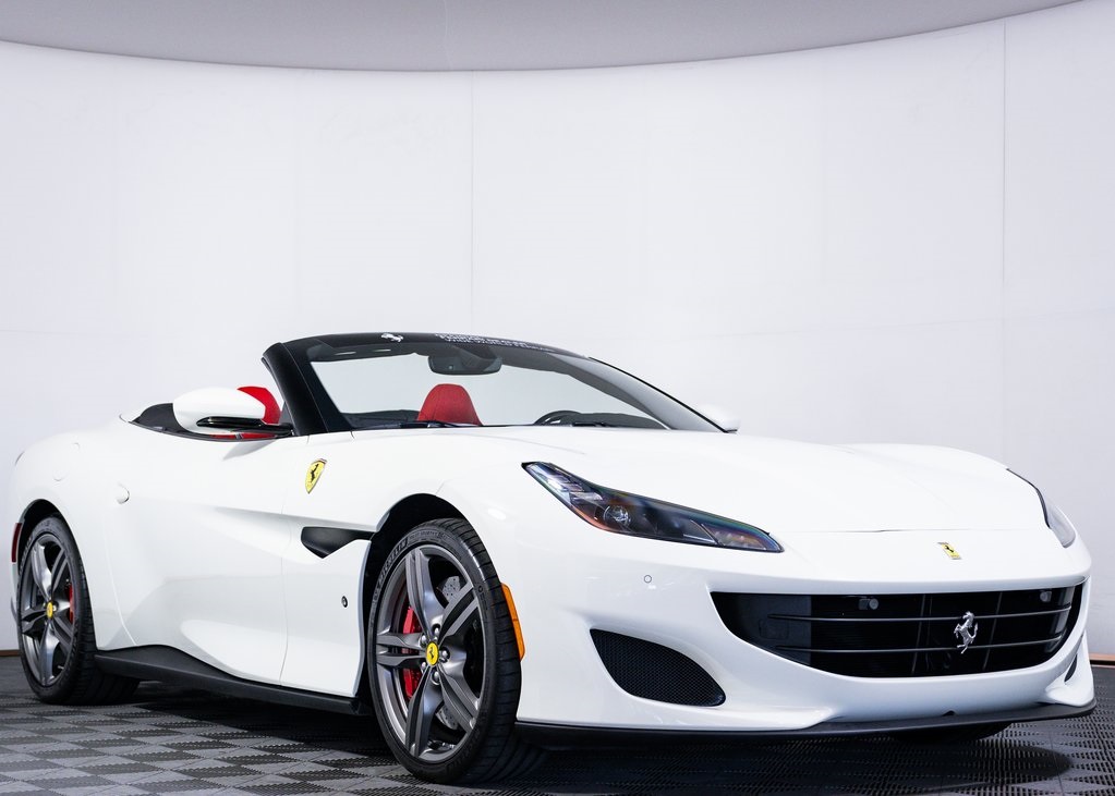 Certified Used 2019 White Ferrari Base image 6