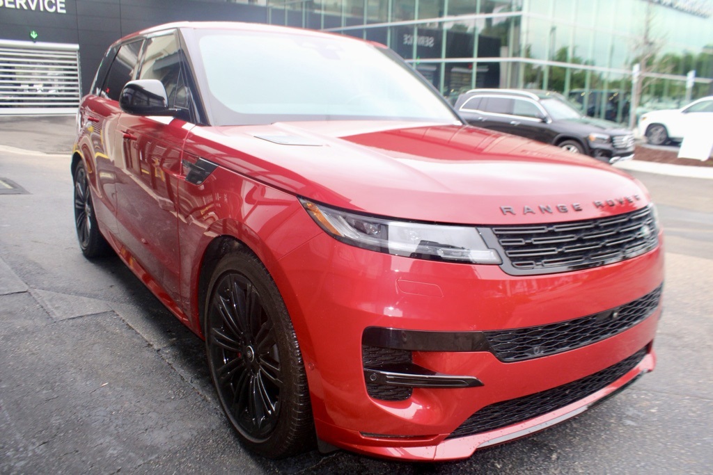 2024 Land Rover Range Rover Sport P400 Dynamic SE photo 8