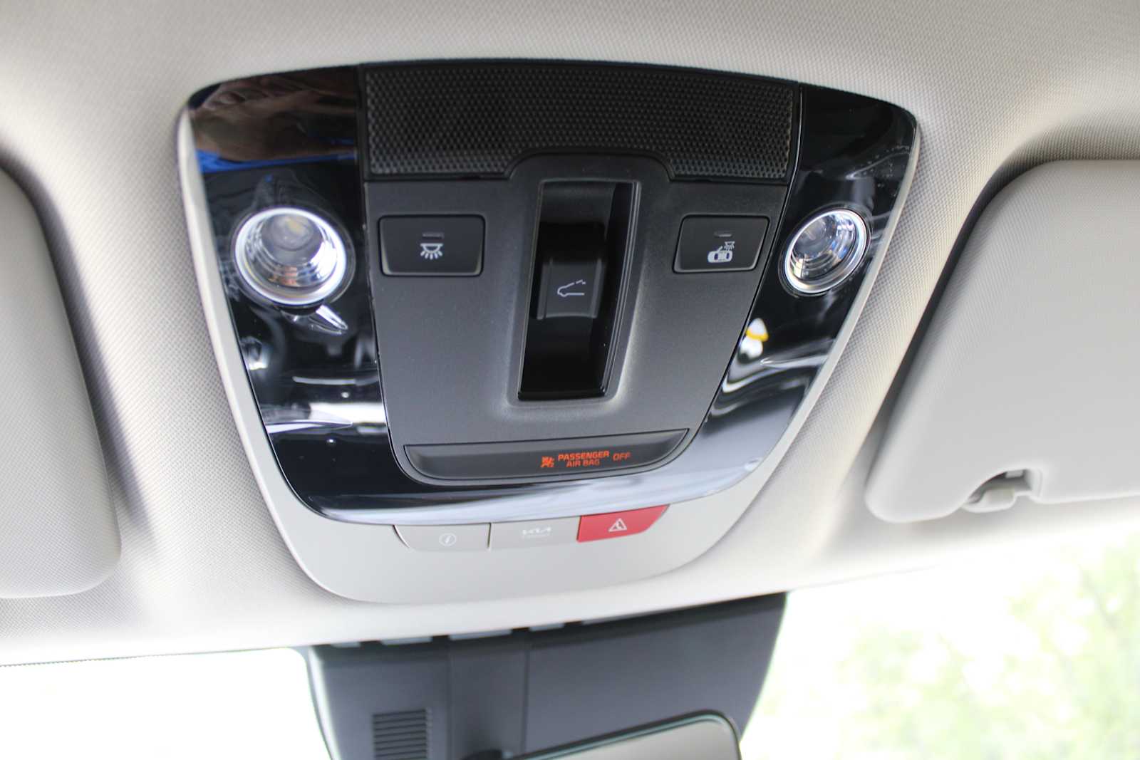 2025 Kia Sportage SX Prestige photo 46