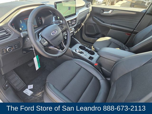 2025 Ford Escape Plug-In Hybrid photo 3