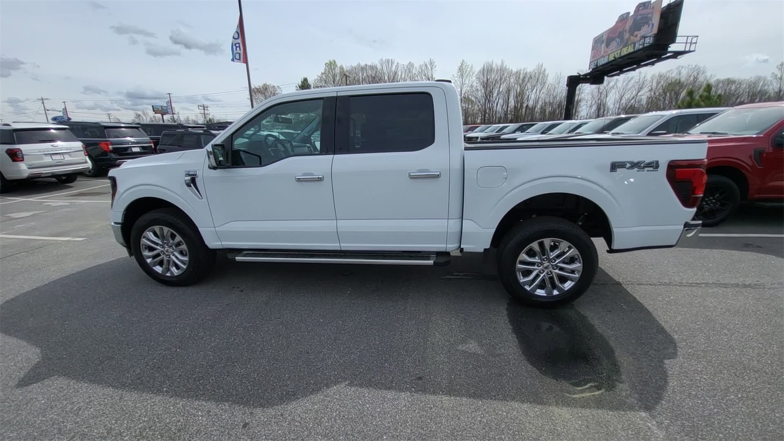 2025 Ford F-150 XLT photo 6
