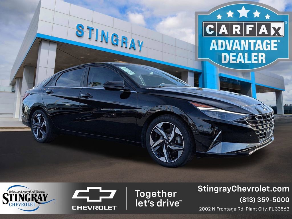 2023 Hyundai Elantra Limited's photo